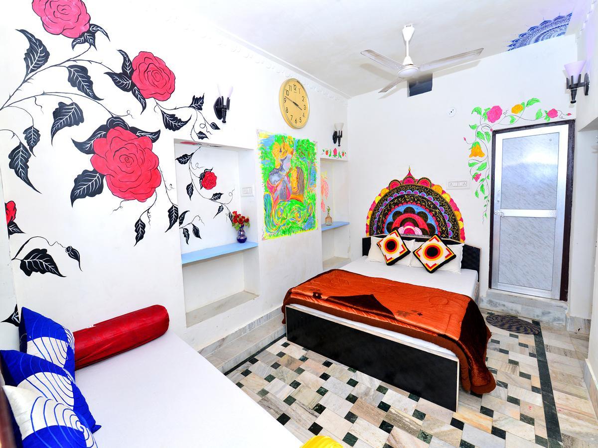 L G Guest House Jodhpur  Room photo